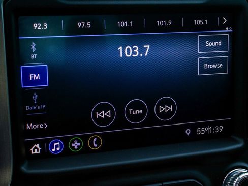 Used 2020 GMC Sierra 1500 Elevation w/ Elevation Value Package image 22