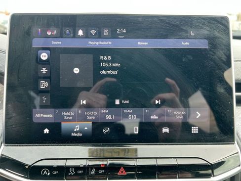 Used 2022 Jeep Compass Latitude image 14