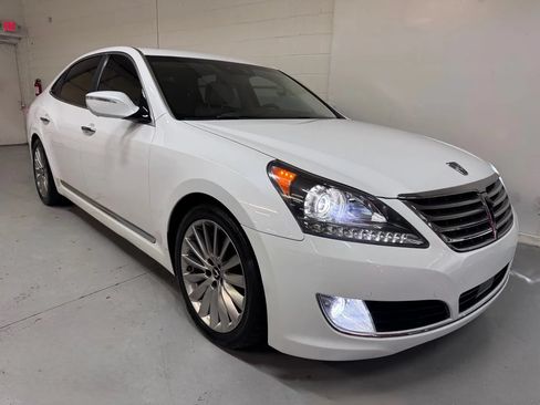 Used 2014 Hyundai Equus Ultimate RWD image 1