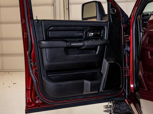 Used 2024 RAM 3500 Limited AWD/4WD image 45