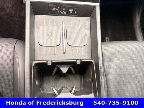 Used 2024 Hyundai Santa Fe XRT image 30