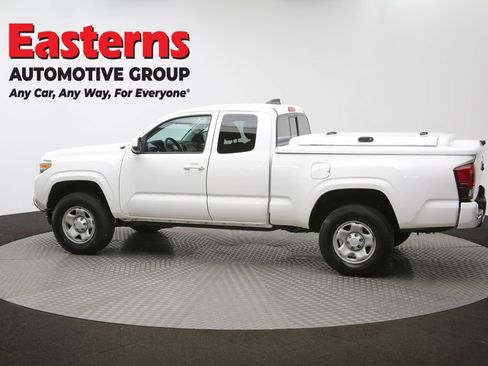 Used 2022 Toyota Tacoma SR image 61