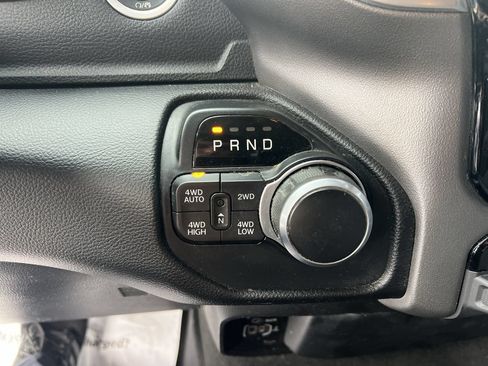 Used 2020 RAM 1500 Big Horn AWD/4WD image 26