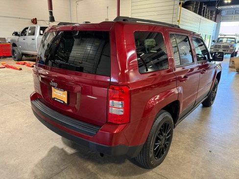 Used 2016 Jeep Patriot Sport w/ Power Value Group AWD/4WD image 21