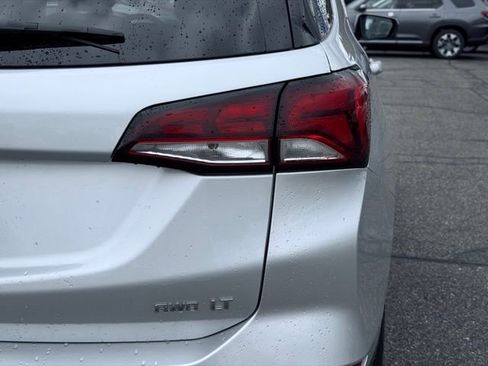 Used 2022 Chevrolet Equinox LT AWD/4WD image 8