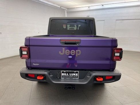 New 2026 Jeep Gladiator Mojave image 4