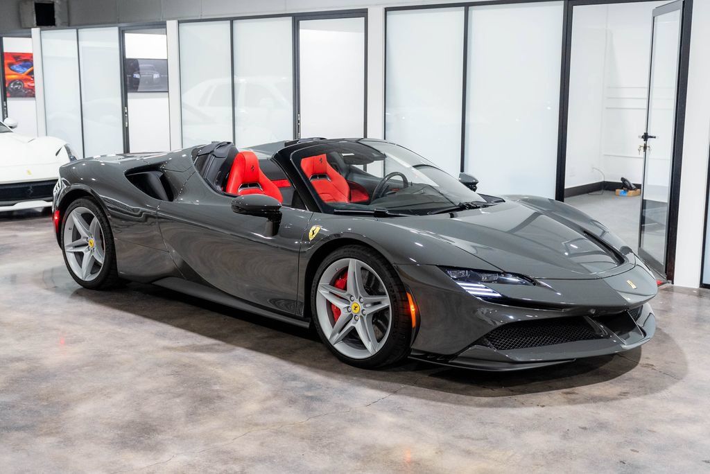 Used 2024 Ferrari SF90 Spider AWD/4WD image 6