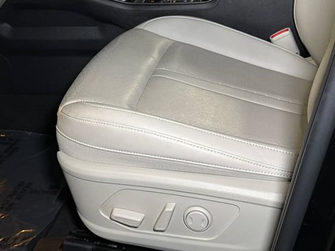 Certified 2023 Kia Sorento EX AWD/4WD image 25