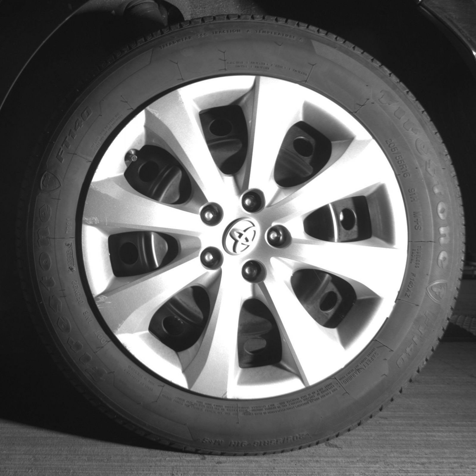 Used 2025 Toyota Corolla LE FWD image 16