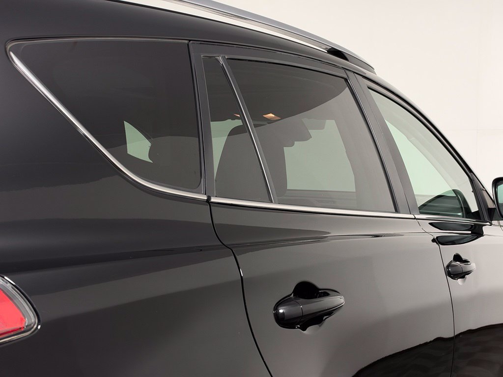 Used 2018 Toyota RAV4 XLE w/ Plus Extra Value Package AWD/4WD image 9