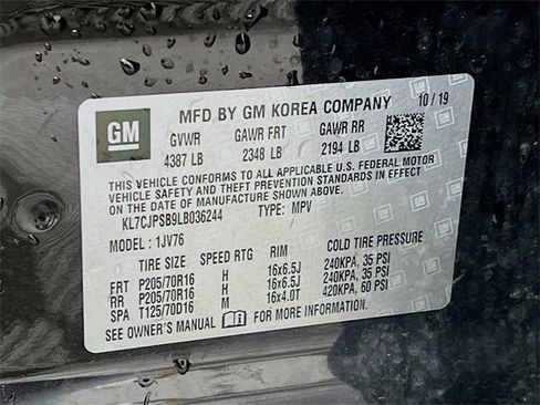 Used 2020 Chevrolet Trax LT w/ LT Convenience Package image 27