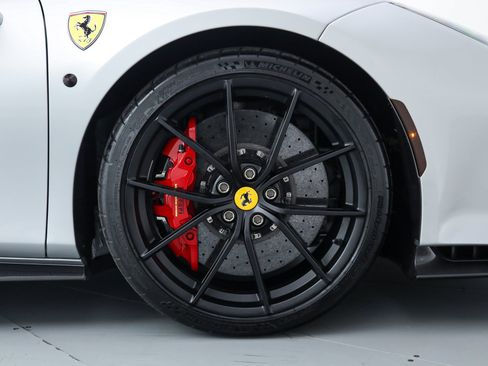 Certified 2019 Ferrari 488 Pista Coupe image 39