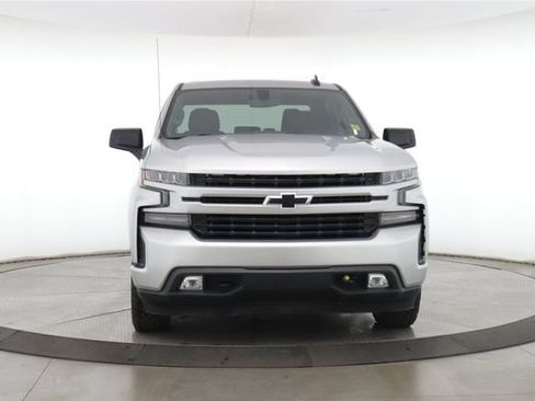 Used 2019 Chevrolet Silverado 1500 RST w/ Convenience Package AWD/4WD image 12