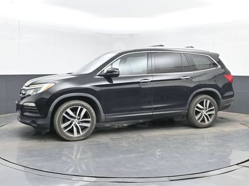 Used 2016 Honda Pilot Elite image 6