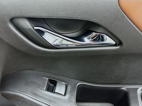 Used 2018 Chevrolet Traverse High Country image 54