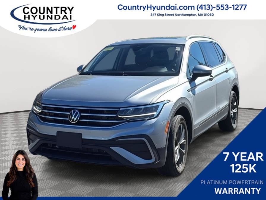 Used 2023 Volkswagen Tiguan SE w/ Panoramic Sunroof Package AWD/4WD image 1