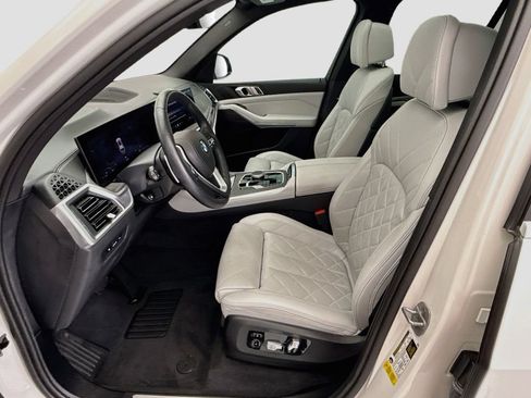 Certified 2024 BMW X5 sDrive40i w/ Parking Assistance Package RWD image 18