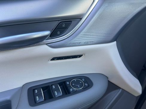 Used 2024 Cadillac XT5 Premium Luxury w/ Technology Package image 28