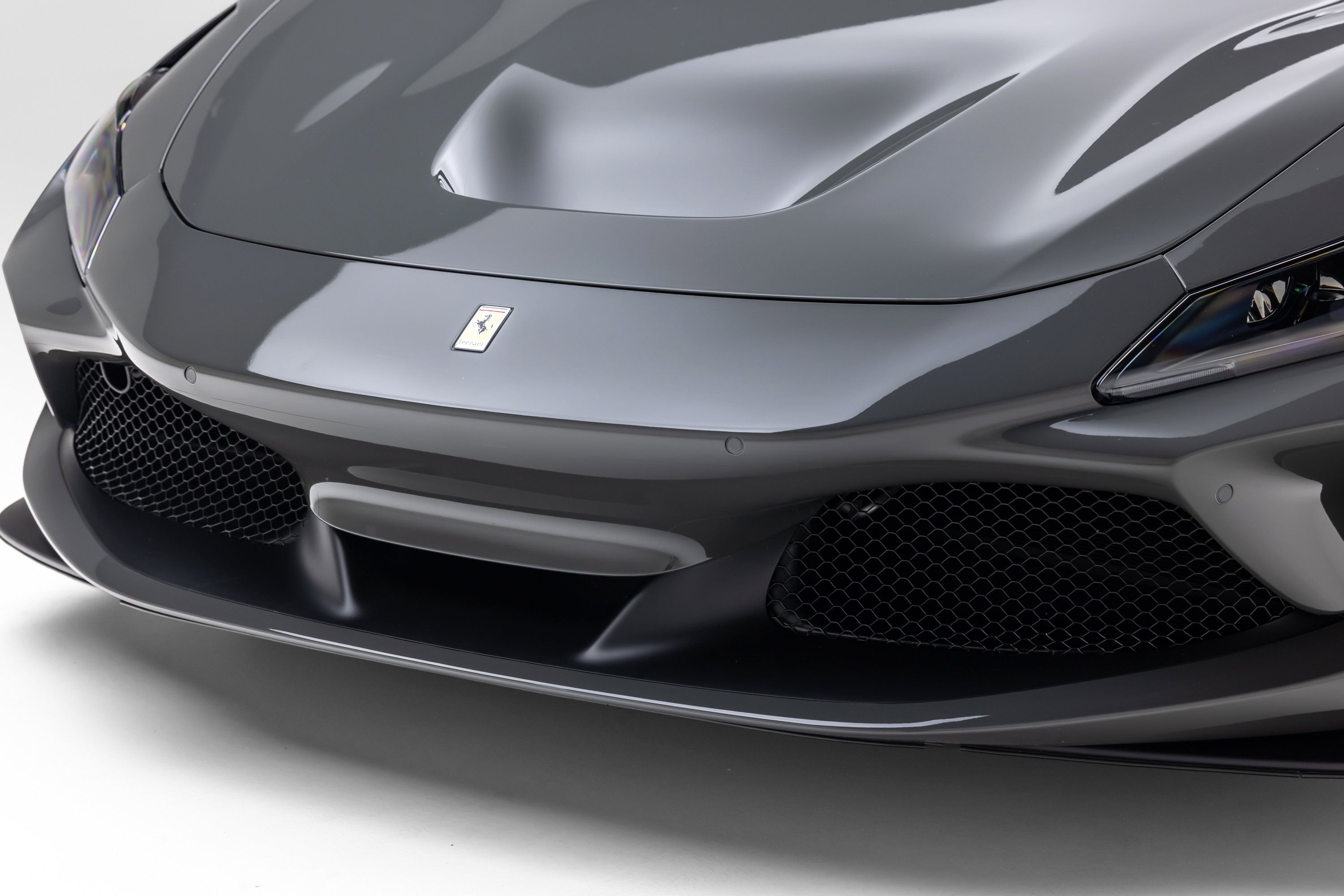 Certified 2022 Ferrari F8 Tributo RWD image 29