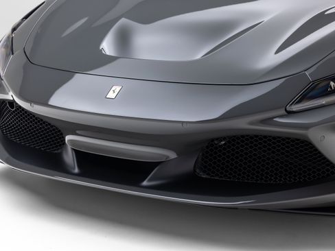 Certified 2022 Ferrari F8 Tributo RWD image 29