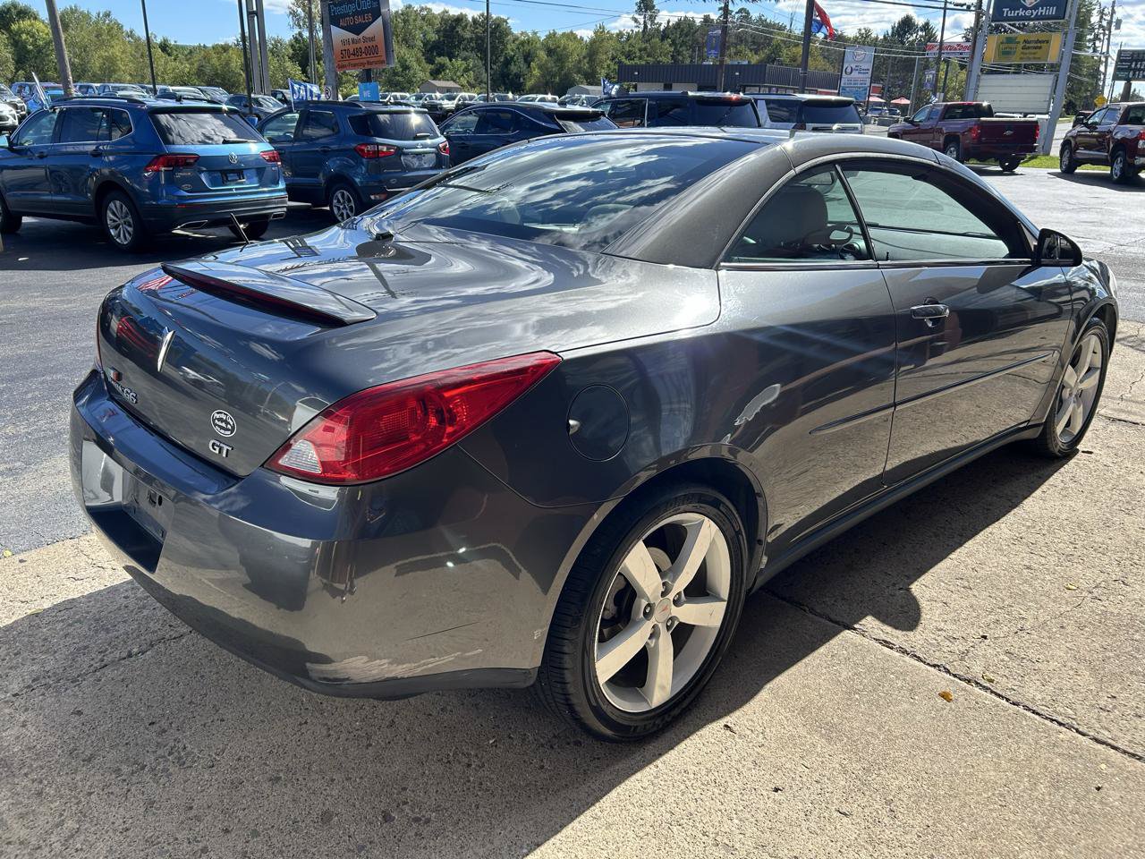 Used 2006 Pontiac G6 GT w/ Premium Value Package FWD image 12