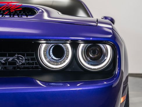 Used 2023 Dodge Challenger SRT Hellcat image 9