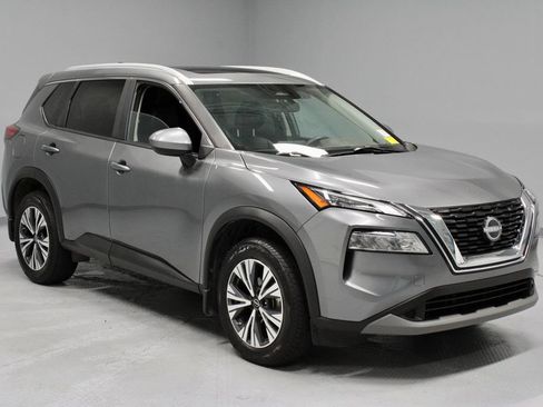 Certified 2023 Nissan Rogue SV w/ SV Premium B Package AWD/4WD image 1