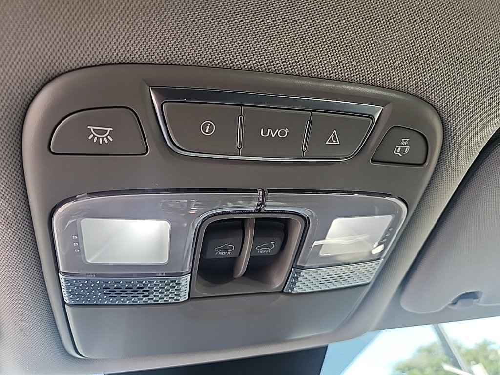 Certified 2021 Kia Telluride SX w/ Nightfall Edition Package AWD/4WD image 25