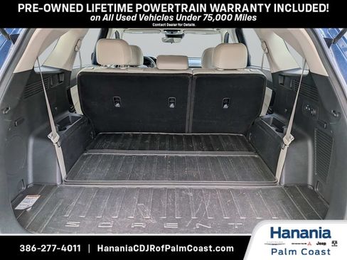 Used 2021 Kia Sorento S w/ Panoramic Sunroof Package FWD image 11