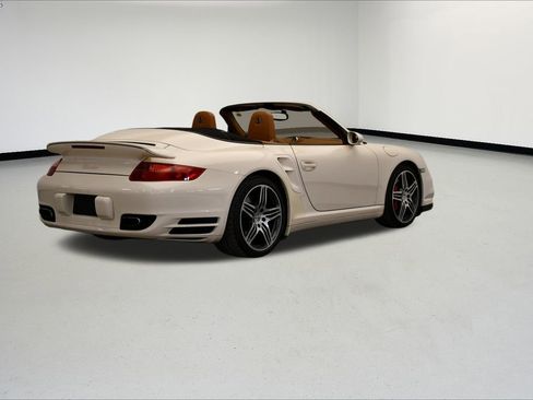 Used 2009 Porsche 911 Turbo image 15