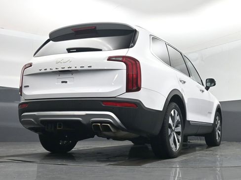 Used 2022 Kia Telluride S image 55