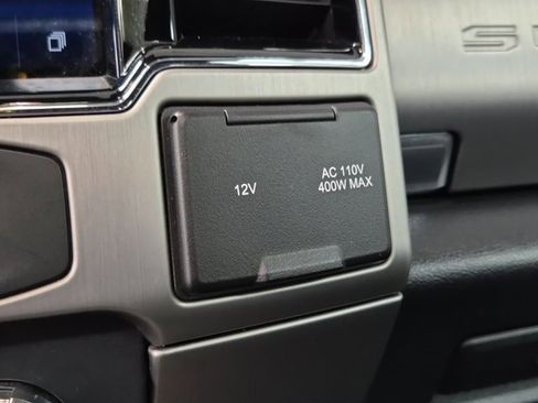 Used 2022 Ford F350 Platinum w/ Tremor Off-Road Package image 34