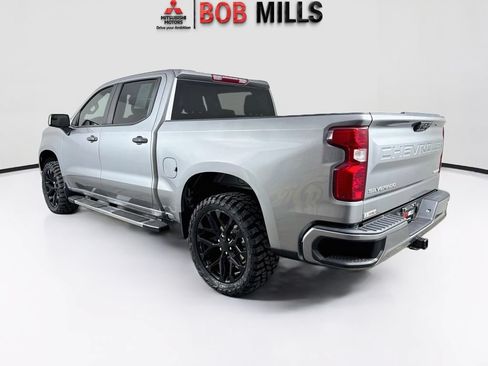 Used 2023 Chevrolet Silverado 1500 Custom RWD image 5