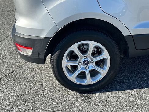 Used 2020 Ford EcoSport SE w/ SE Convenience Package image 17