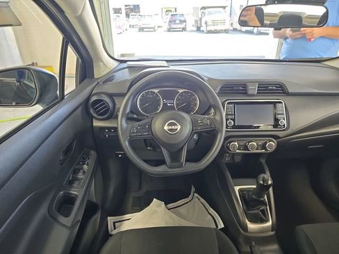 Used 2024 Nissan Versa S FWD image 11