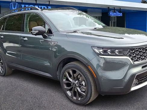 Used 2022 Kia Sorento SX Prestige w/ Rust Color Package image 2