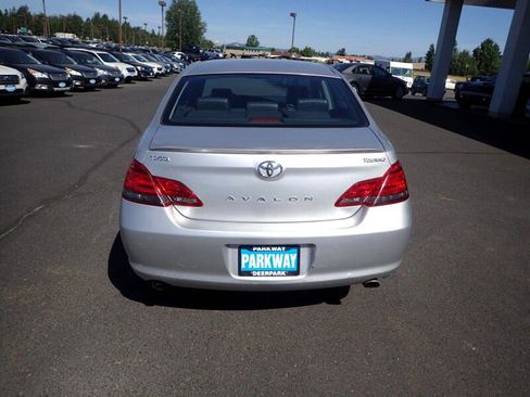Used 2008 Toyota Avalon Touring image 4