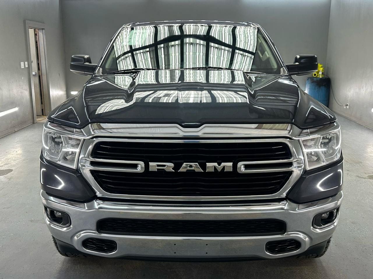Used 2019 RAM 1500 Big Horn RWD image 2