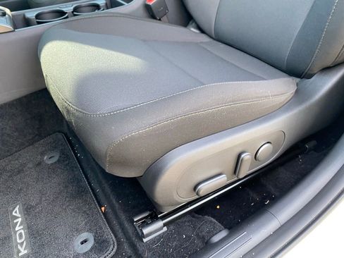 New 2025 Hyundai Kona SEL image 23