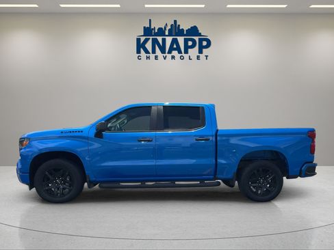 Used 2025 Chevrolet Silverado 1500 Custom w/ Turbomax Blackout Package RWD image 8