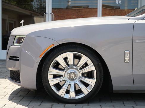 Used 2022 Rolls-Royce Ghost AWD/4WD image 13