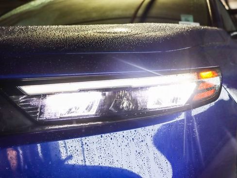 Used 2023 Honda Accord Sport image 12