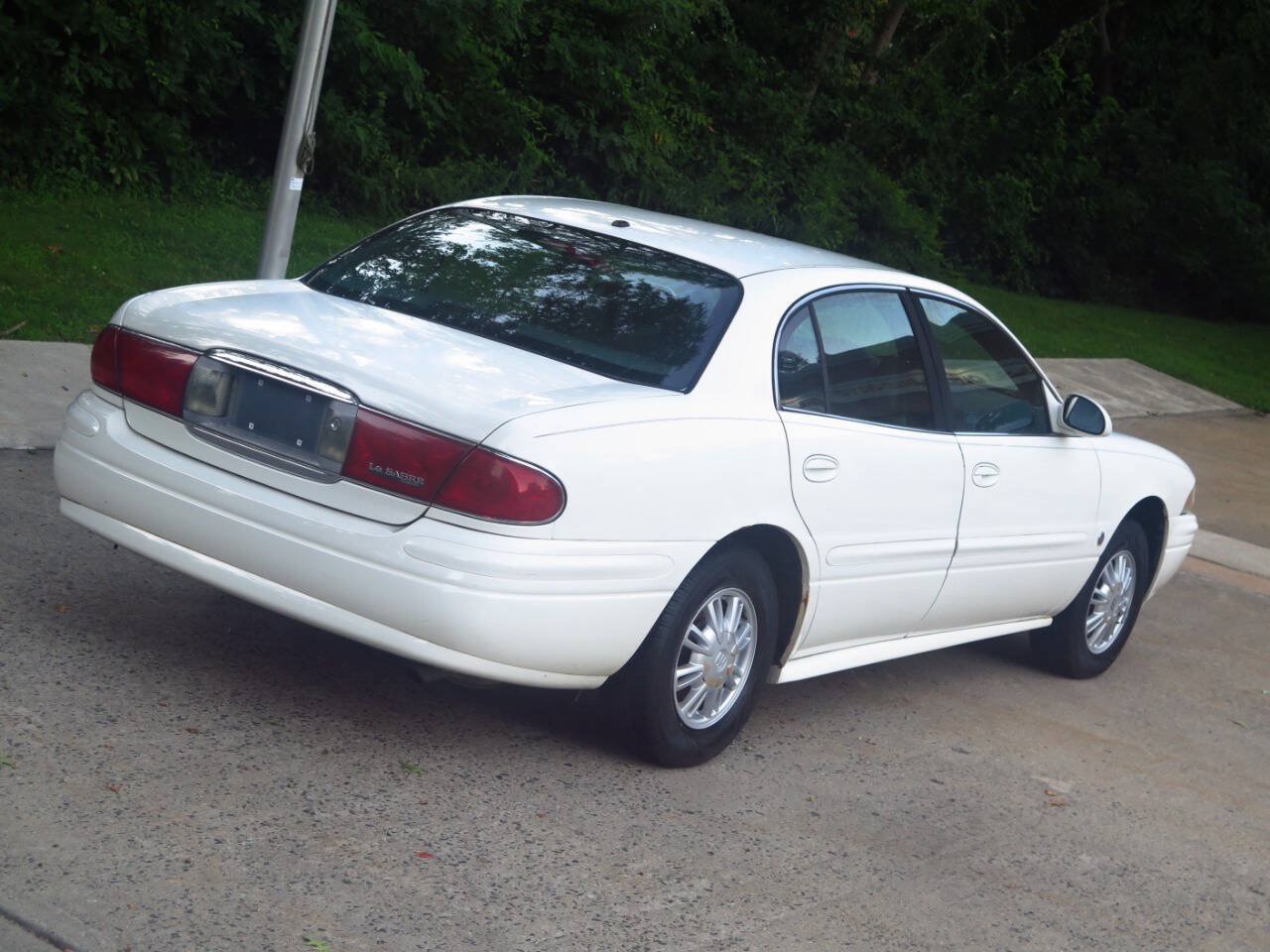 Used 2005 Buick Le Sabre Custom FWD image 27