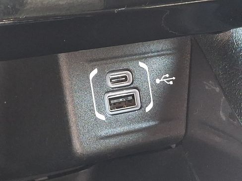 Used 2022 Jeep Compass Latitude AWD/4WD image 24
