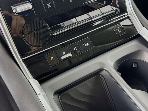 New 2026 Nissan Armada SV image 17