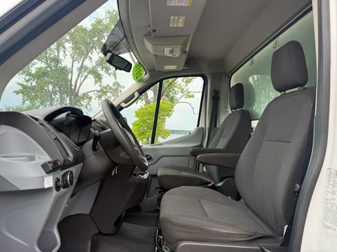 Used 2019 Ford Transit 350 156 DRW RWD image 16