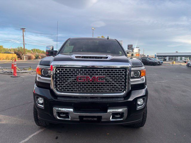 Used 2017 GMC Sierra 2500 Denali w/ Duramax Plus Package AWD/4WD image 3