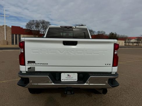 Used 2020 Chevrolet Silverado 2500 LTZ w/ LTZ Premium Package image 26