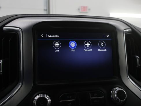 Used 2023 GMC Sierra 3500 SLT w/ Gooseneck/5TH Wheel Package image 54