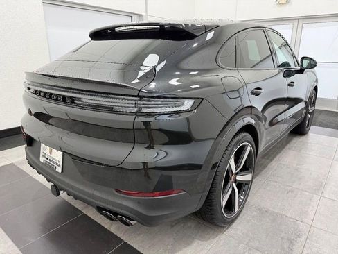 New 2026 Porsche Cayenne S image 7